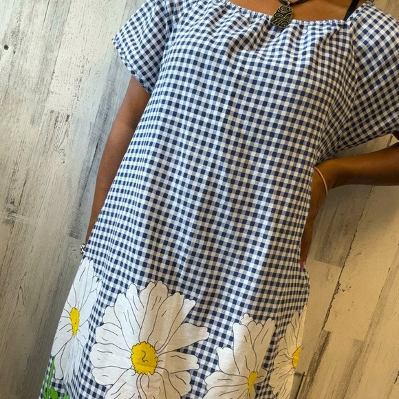 Dresses & Skirts - Plaid Dress